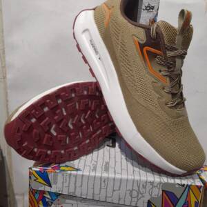 JQR-MEN'S SPORTS-BEIGE<br>UP RISE