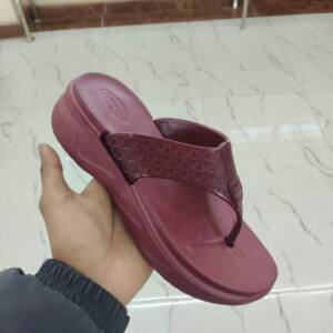 AMBLITE- WOMEN SLIPPER<br>BULBUL (5X8)